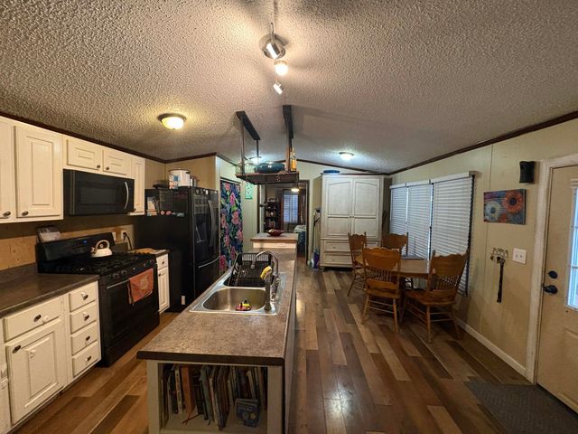 1595 Johnson Branch Rd, Pulaski, TN 38478