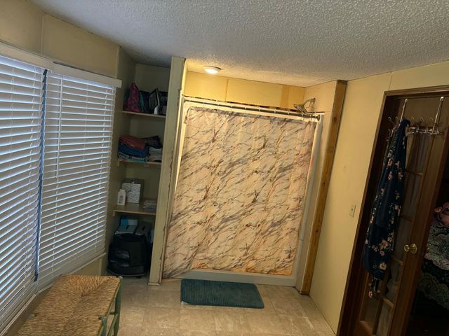 1595 Johnson Branch Rd, Pulaski, TN 38478