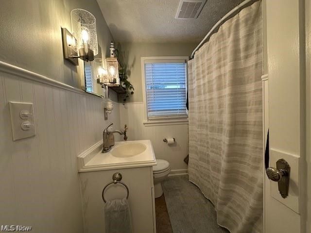 226 Liberty Street E, East Canton, OH 44730