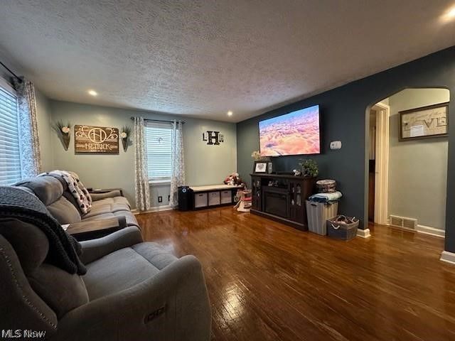 226 Liberty Street E, East Canton, OH 44730