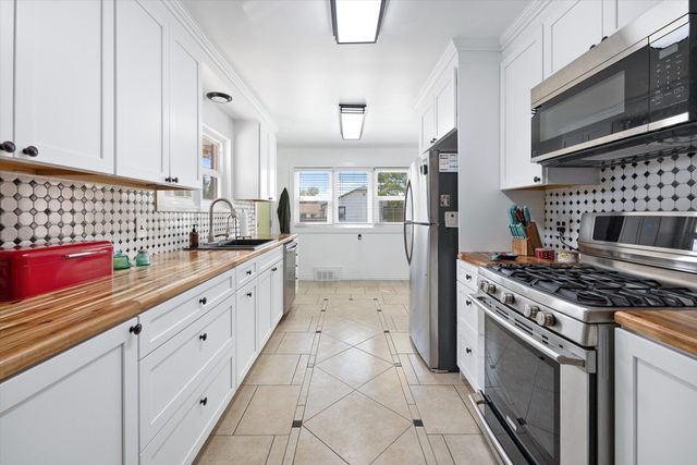 2502 N ELLA Rd, Spokane, WA 99212