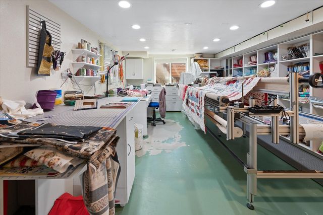 2502 N ELLA Rd, Spokane, WA 99212