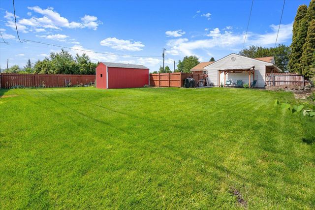 2502 N ELLA Rd, Spokane, WA 99212