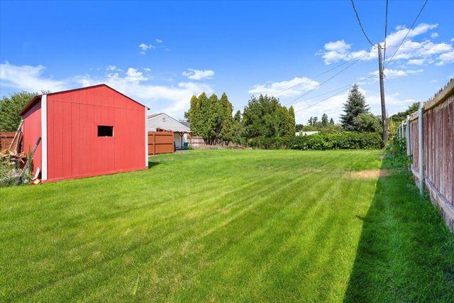 2502 N ELLA Rd, Spokane, WA 99212