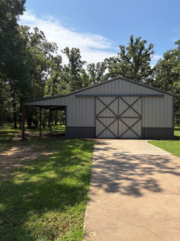 320 County Road 42560, Paris, TX 75462