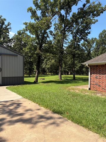320 County Road 42560, Paris, TX 75462