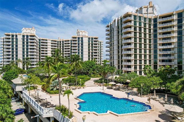 1121 Crandon Blvd E1203, Key Biscayne, FL 33149