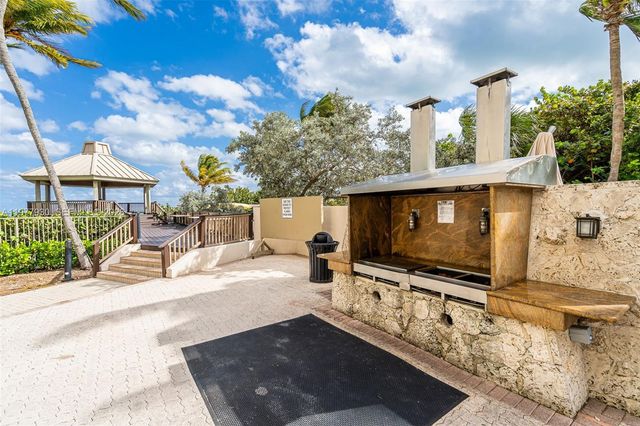 1121 Crandon Blvd E1203, Key Biscayne, FL 33149