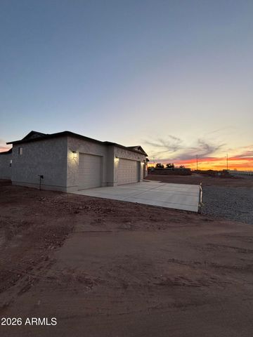24053 W MORNING STAR Lane, Wittmann, AZ 85361