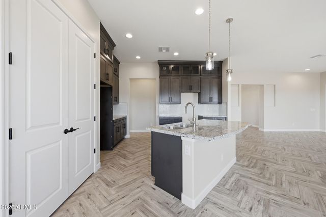 24053 W MORNING STAR Lane, Wittmann, AZ 85361