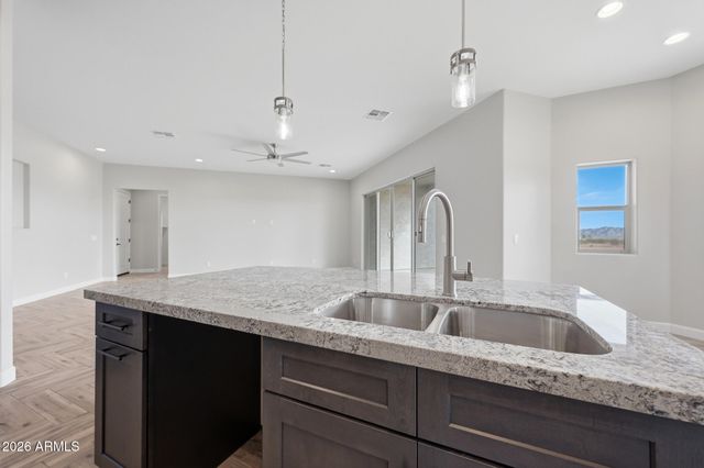 24053 W MORNING STAR Lane, Wittmann, AZ 85361