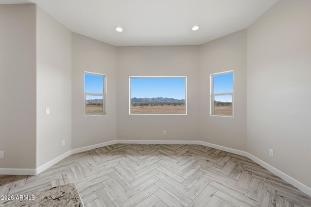 24053 W MORNING STAR Lane, Wittmann, AZ 85361