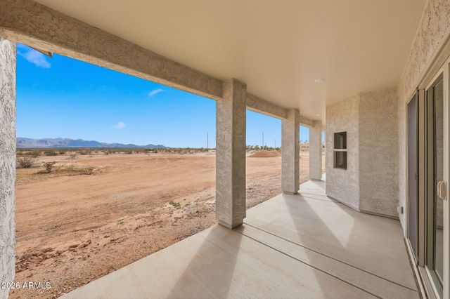 24053 W MORNING STAR Lane, Wittmann, AZ 85361