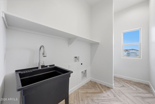 24053 W MORNING STAR Lane, Wittmann, AZ 85361