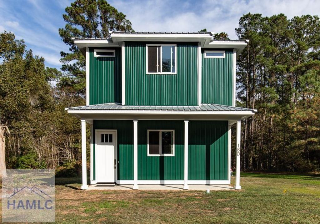 180 North Main Street, Ludowici, GA 31316