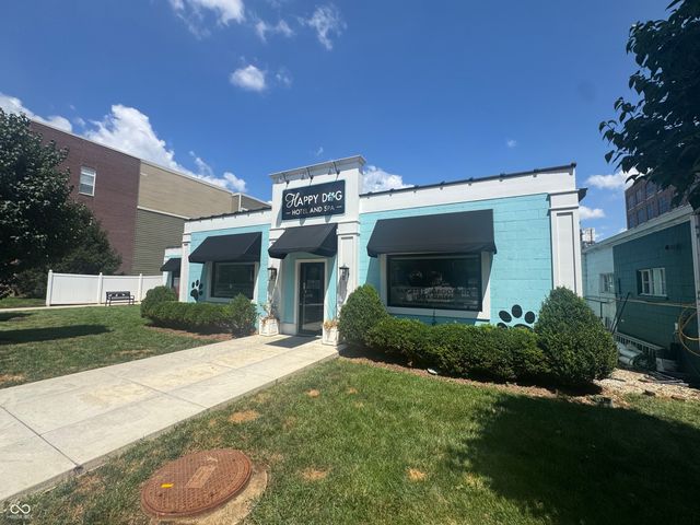 269 1st Street NW, Carmel, IN 46032