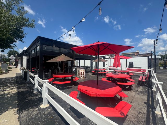 269 1st Street NW, Carmel, IN 46032