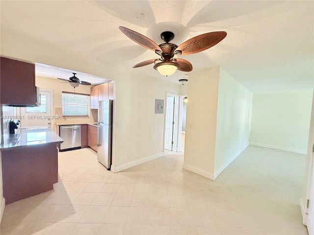 3600 Harrison Street 16B, Hollywood, FL 33021