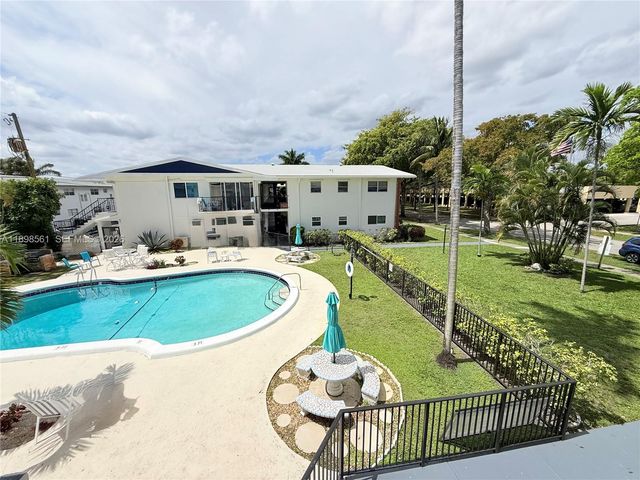 3600 Harrison Street 16B, Hollywood, FL 33021