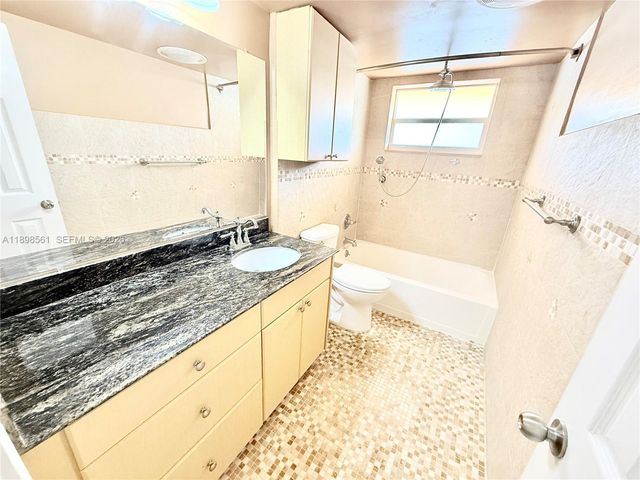 3600 Harrison Street 16B, Hollywood, FL 33021