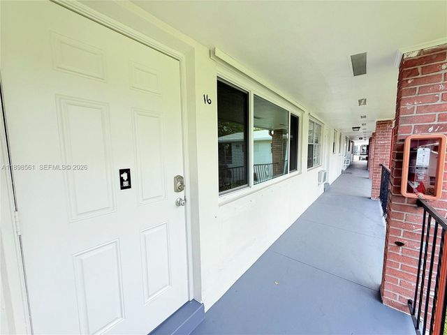3600 Harrison Street 16B, Hollywood, FL 33021