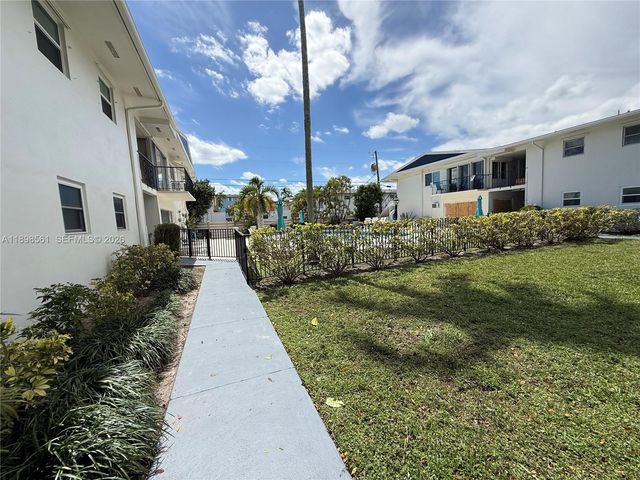 3600 Harrison Street 16B, Hollywood, FL 33021