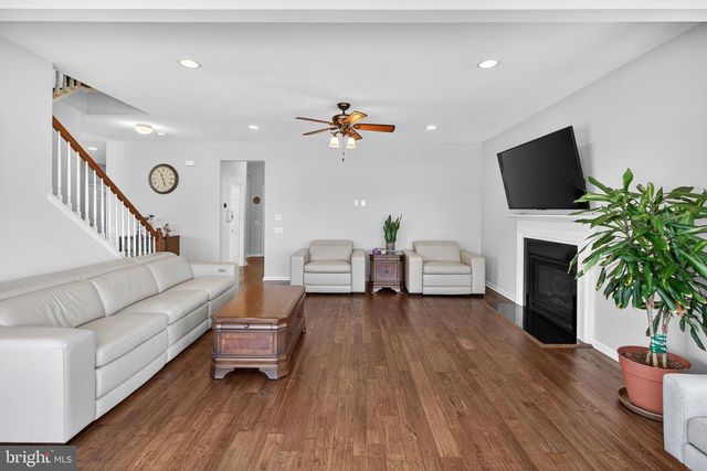 815 S HAINES CIR, Downingtown, PA 19335