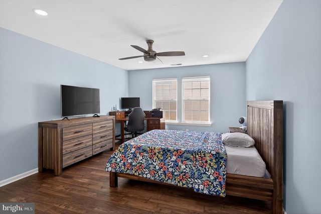 815 S HAINES CIR, Downingtown, PA 19335