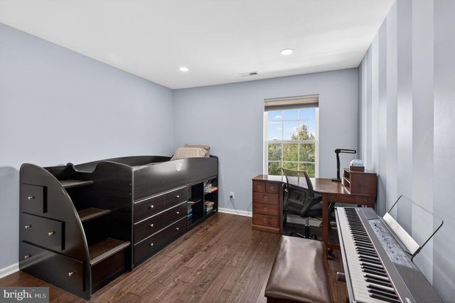 815 S HAINES CIR, Downingtown, PA 19335