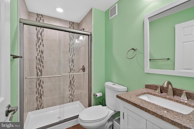 815 S HAINES CIR, Downingtown, PA 19335