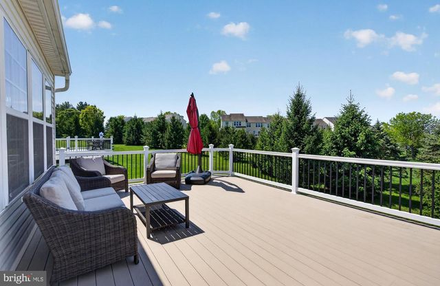 815 S HAINES CIR, Downingtown, PA 19335