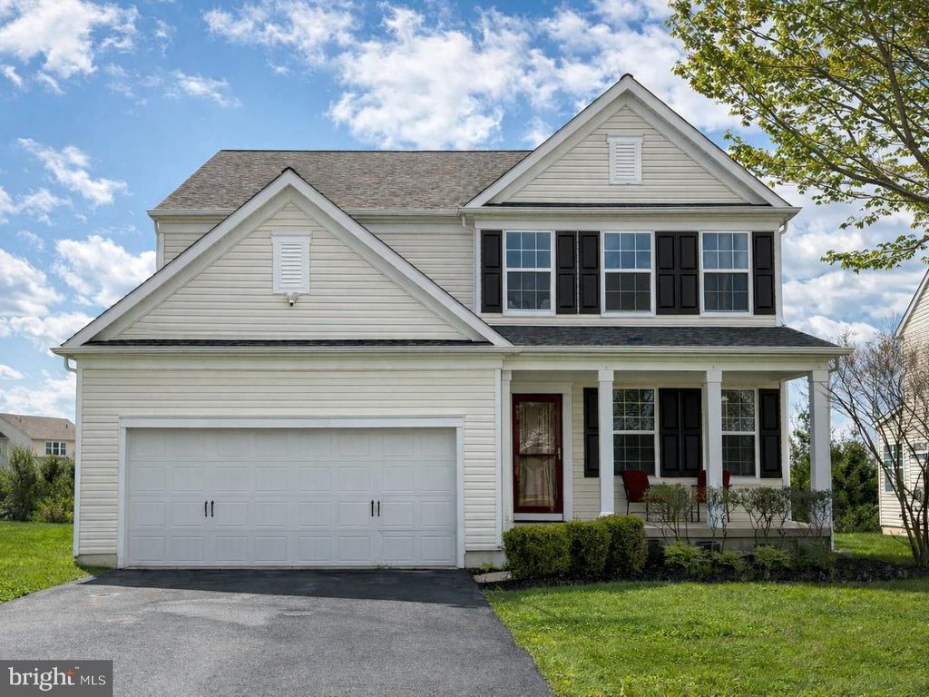 815 S HAINES CIR, Downingtown, PA 19335