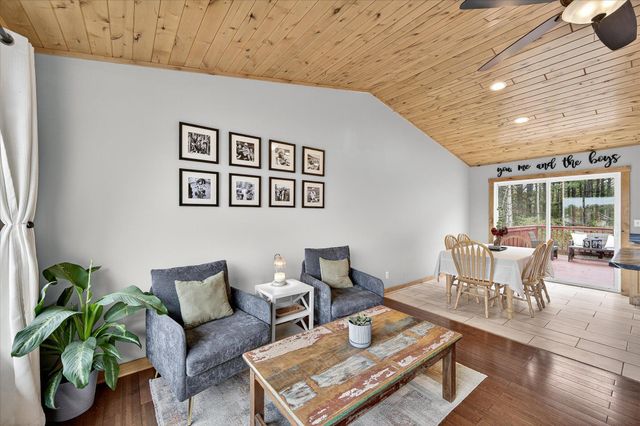 481 Martin Way, Somerset, WI 54025