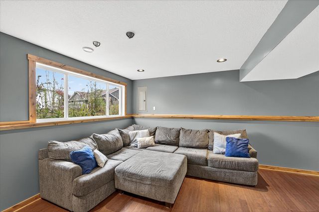 481 Martin Way, Somerset, WI 54025