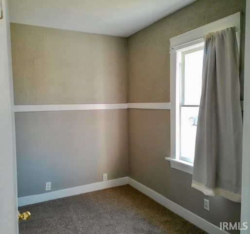 1730 Kendall Street, South Bend, IN 46613