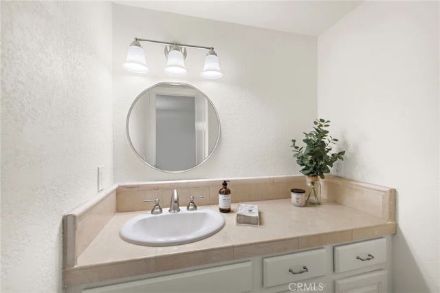 5 Morningside, Irvine, CA 92603