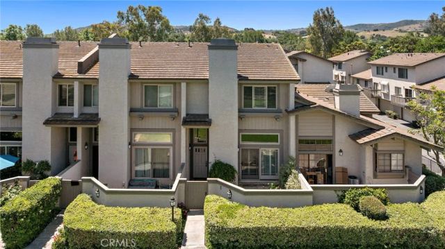 5 Morningside, Irvine, CA 92603