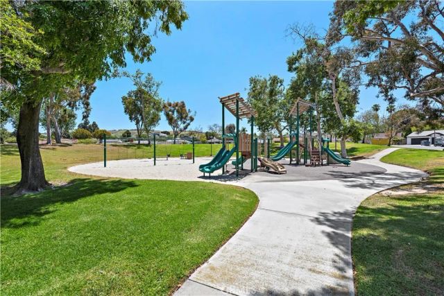 5 Morningside, Irvine, CA 92603