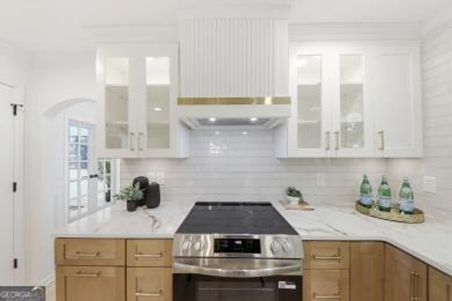 3774 Hollow Oak Lane, Stonecrest, GA 30038