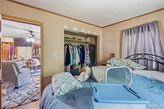 5842 Woodland Drive, Lake, MI 48632