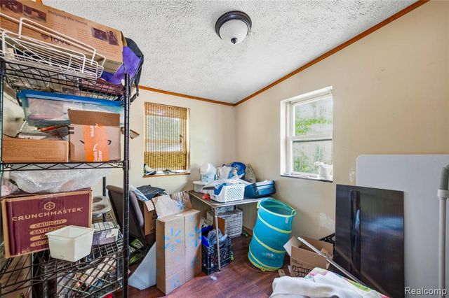5842 Woodland Drive, Lake, MI 48632