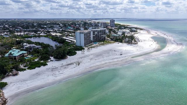 225 HOURGLASS WAY 202, Sarasota, FL 34242