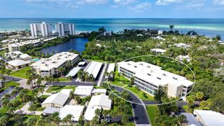 225 HOURGLASS WAY 202, Sarasota, FL 34242