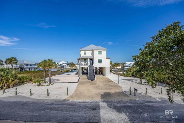 908 Shoreland Drive, Gulf Shores, AL 36542