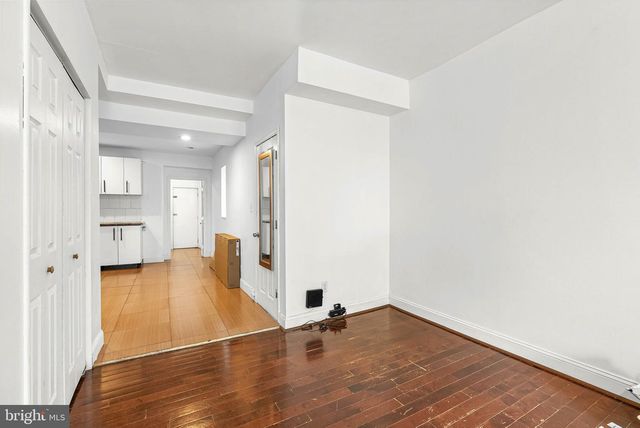 903 S 13TH ST, Philadelphia, PA 19147