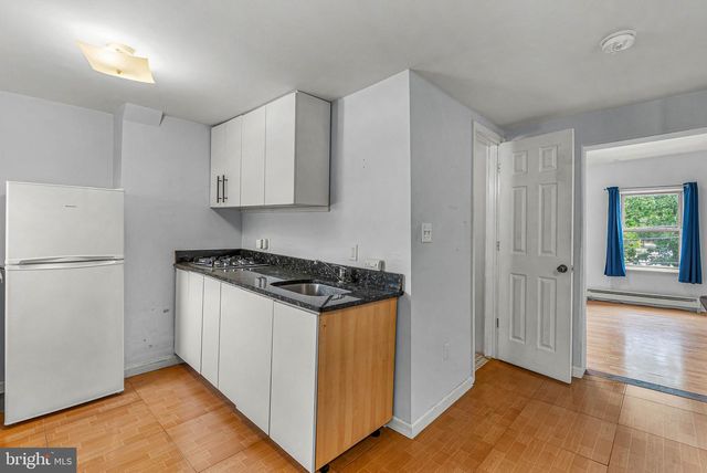 903 S 13TH ST, Philadelphia, PA 19147