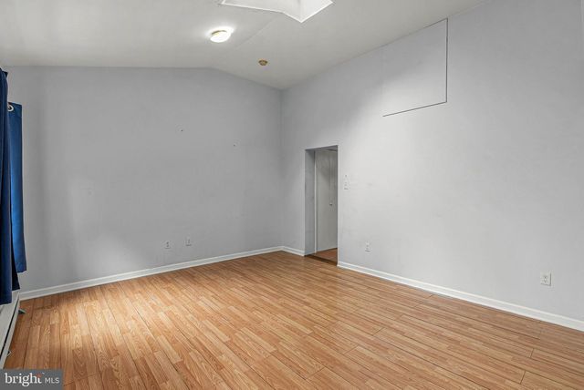 903 S 13TH ST, Philadelphia, PA 19147