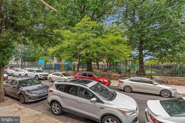 903 S 13TH ST, Philadelphia, PA 19147