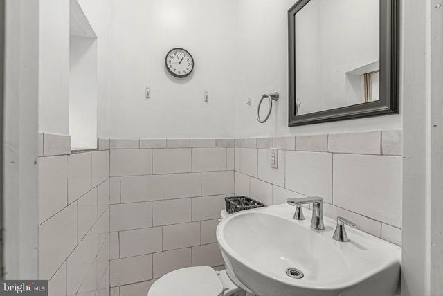 903 S 13TH ST, Philadelphia, PA 19147