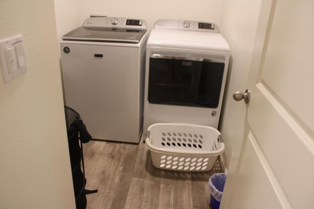 5586 E Saginaw Way, Fresno, CA 93722